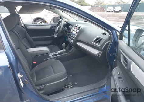 2019 Subaru Legacy 2.5I z USA, uszkodzony, nr VIN 4S3BNAB65K3041663